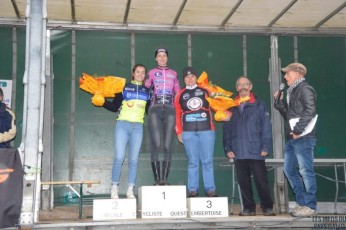 7-podium-femmes-820x545
